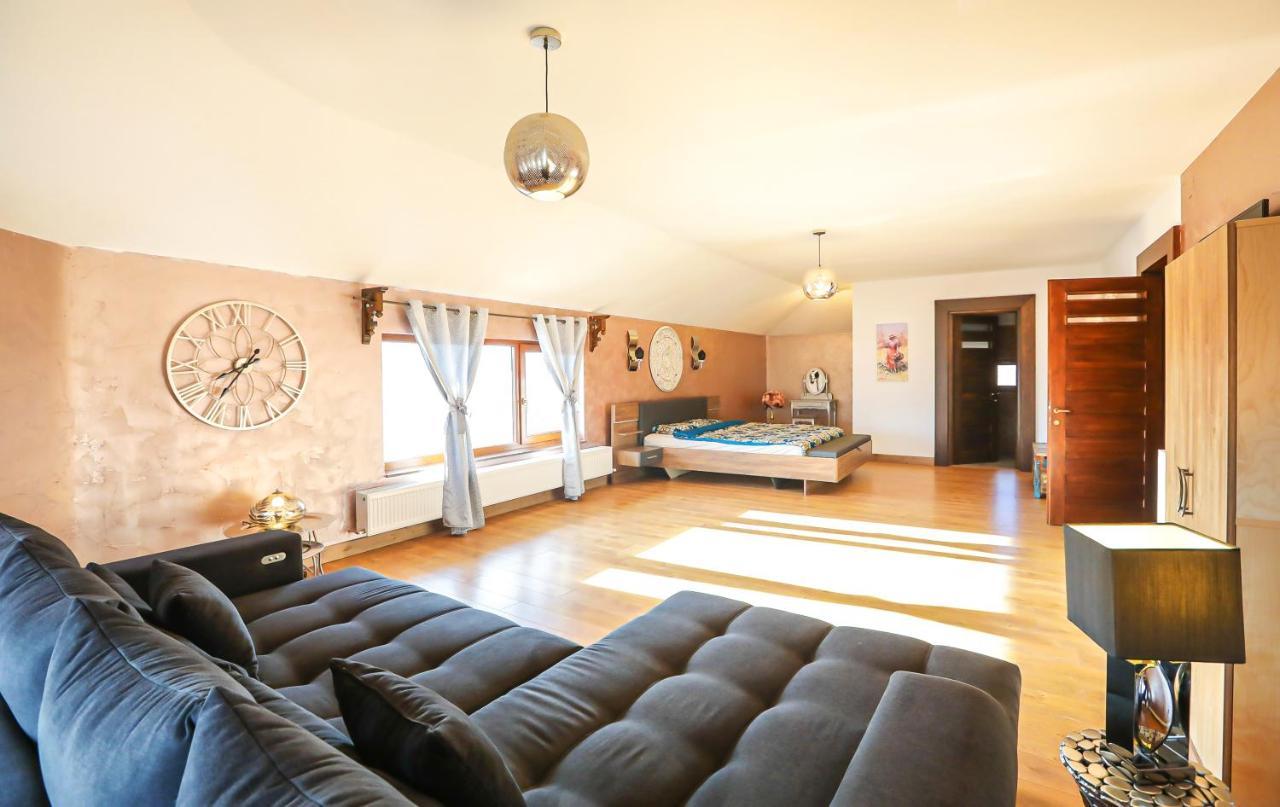 Transilvania Mansion Brasov Luaran gambar