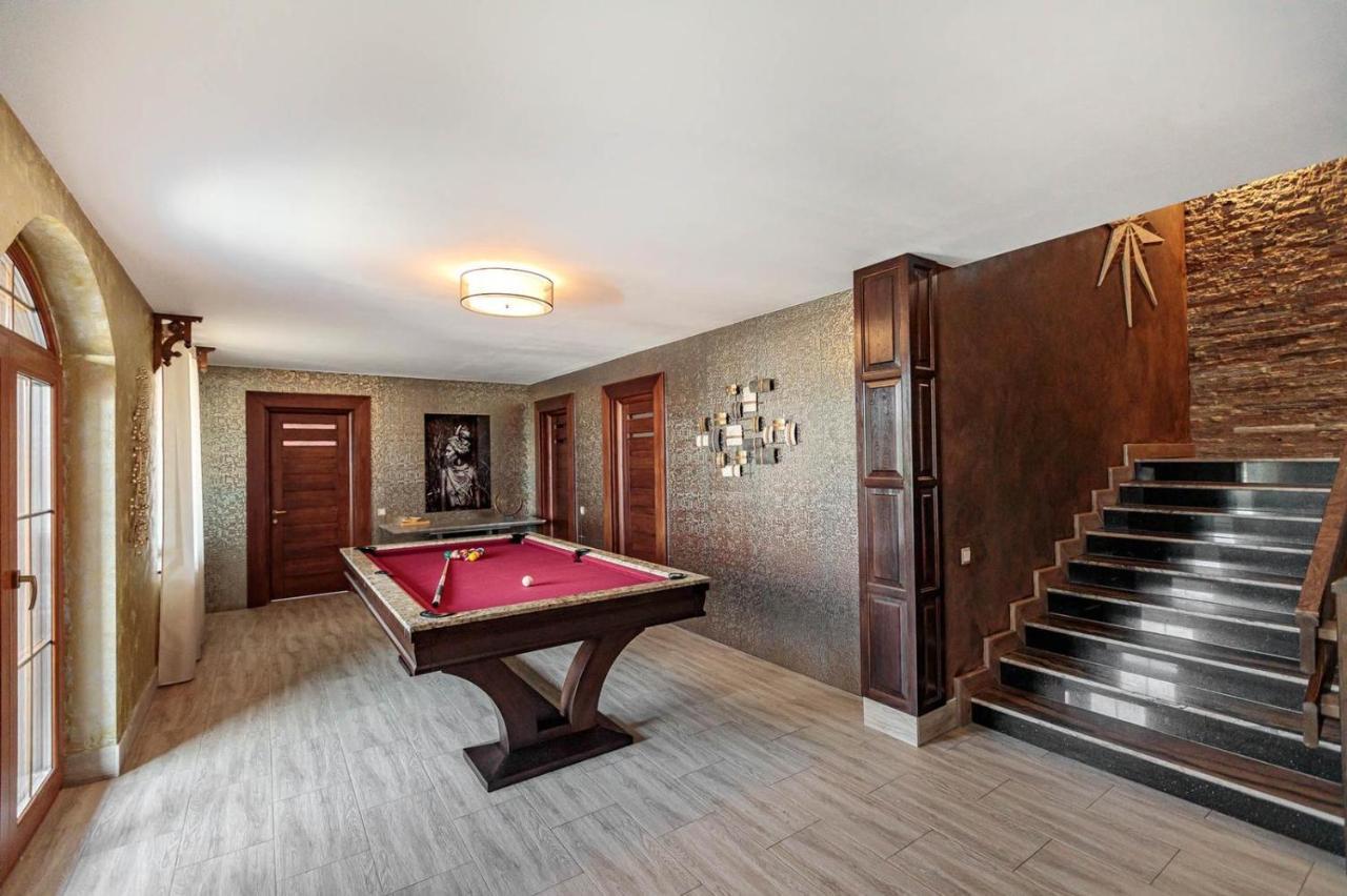 Transilvania Mansion Brasov Luaran gambar