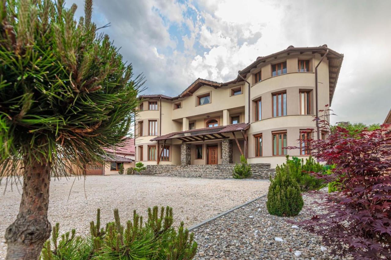 Transilvania Mansion Brasov Luaran gambar